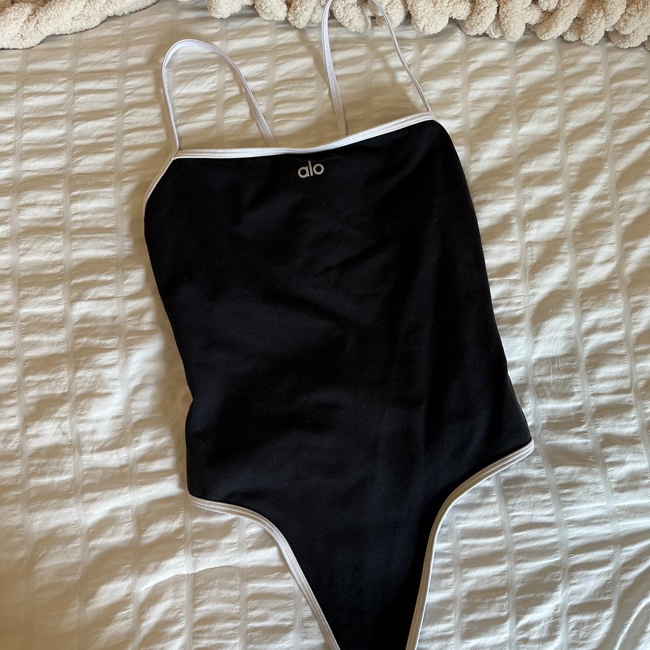 Alo Yoga onesie, worn once - Depop