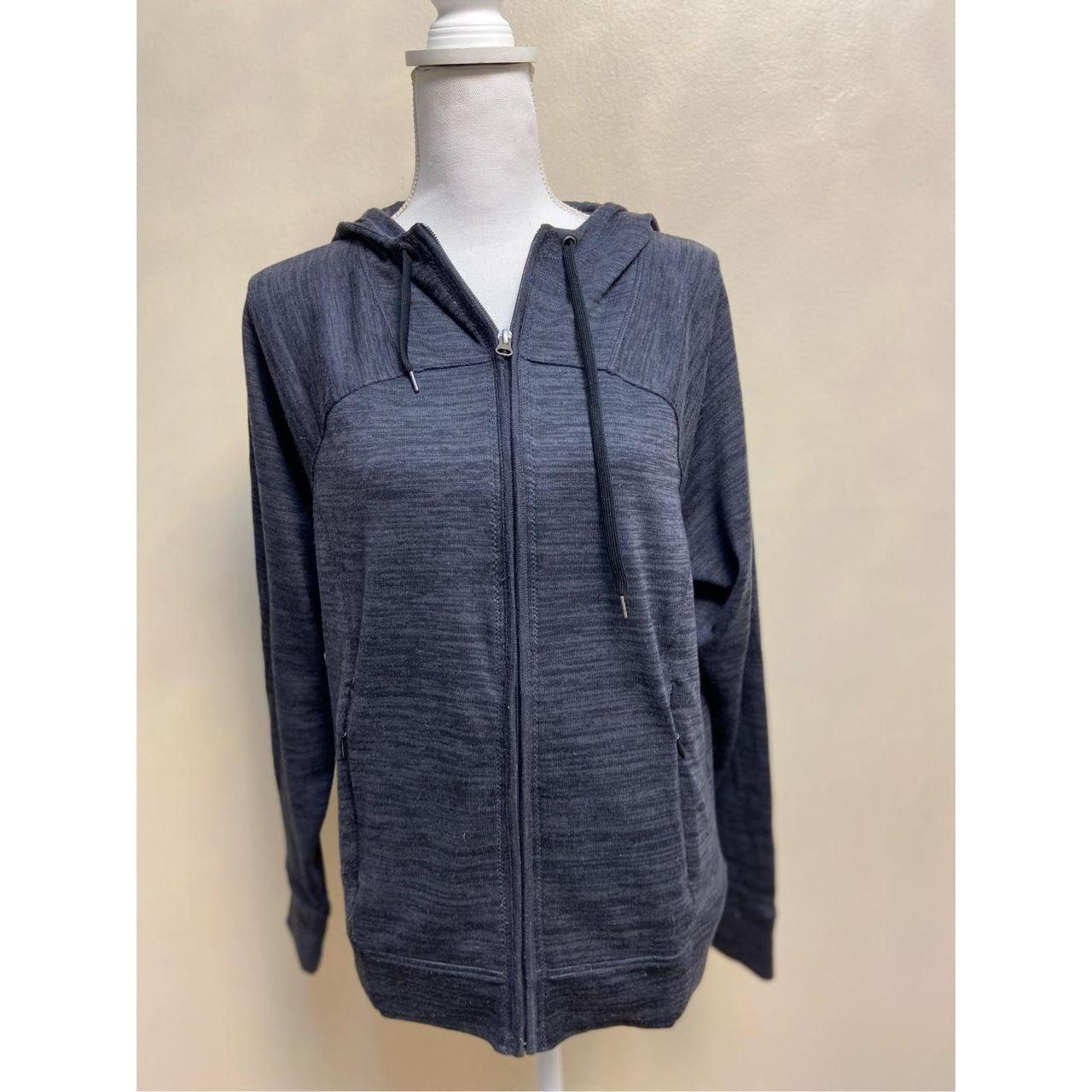 Athleta Women's Grey Hoodie Depop