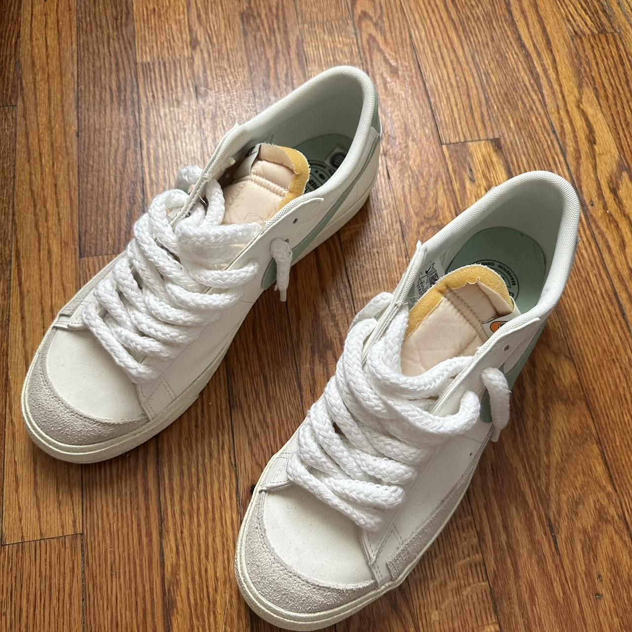 size 14 nike blazers