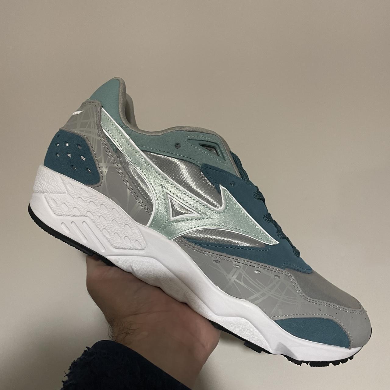 Mizuno Wave Rider 10 'Kintsugi' Mens UK 9.5 Light | Depop
