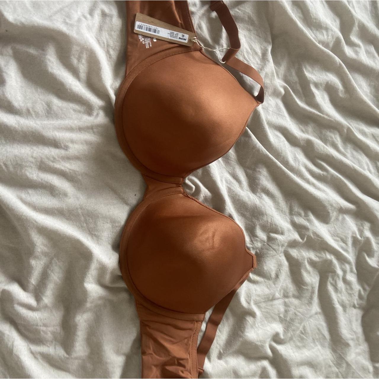 skims-t-shirt-demi-bra-bronze-36dddd-bought-the-depop