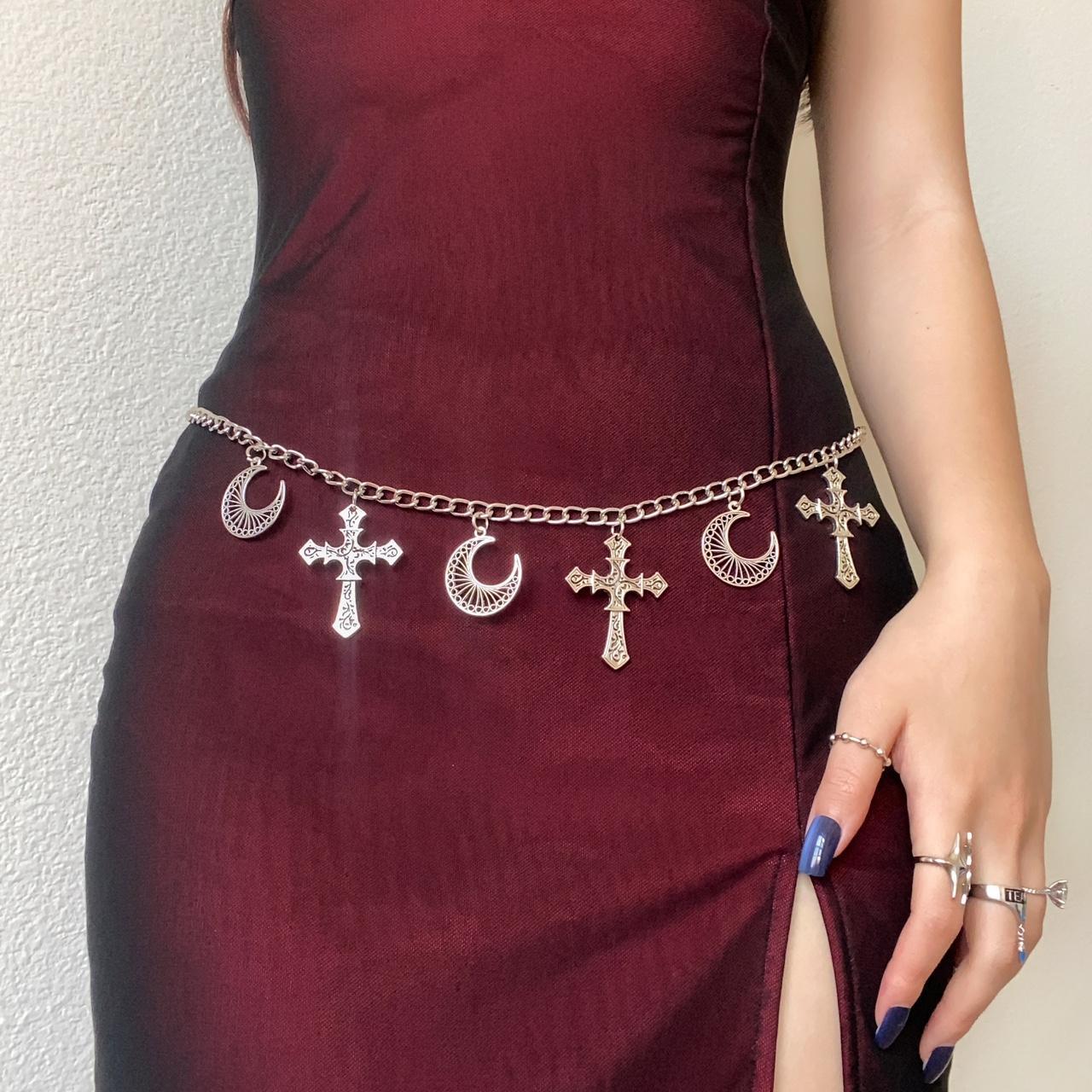 item listed by accessory_addict