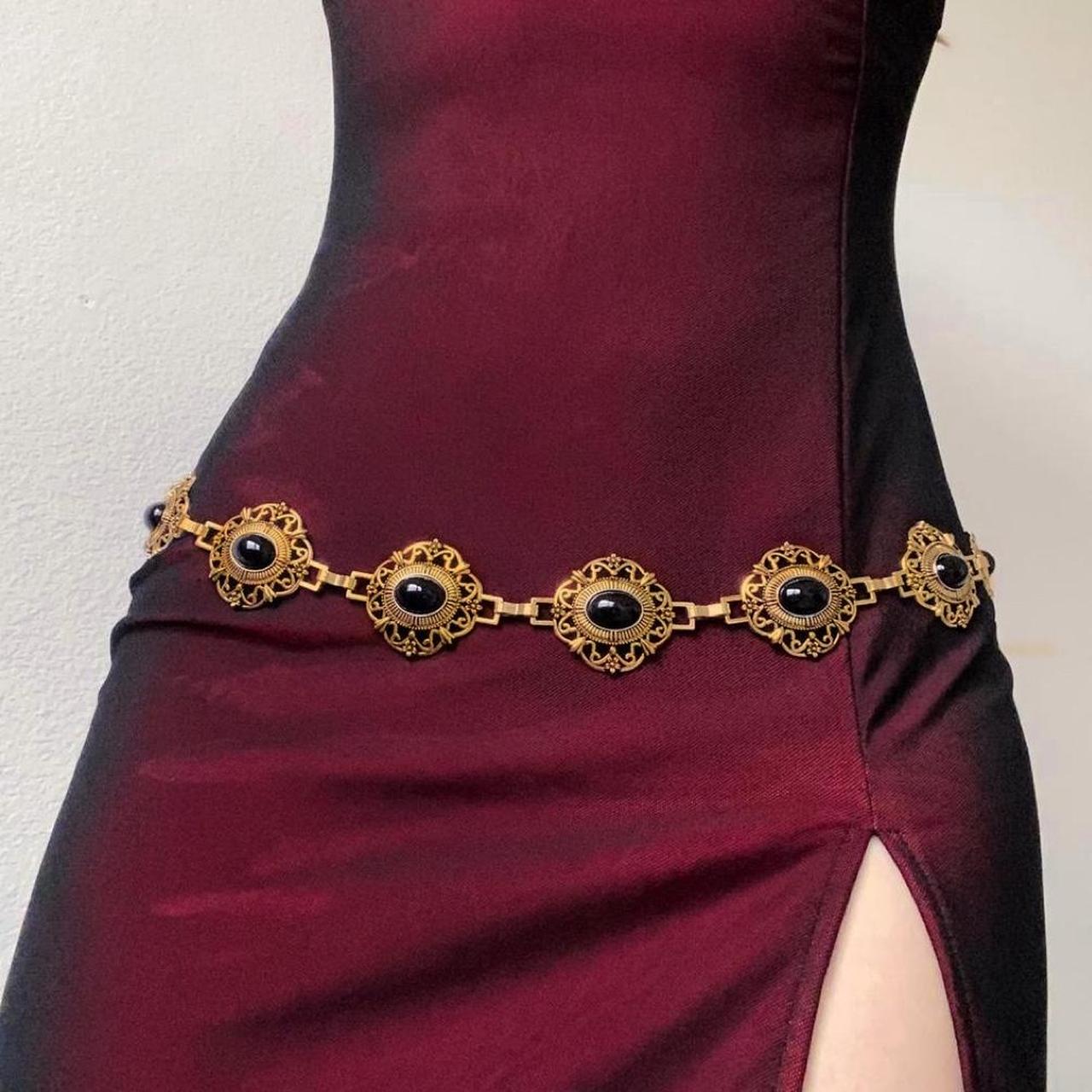 item listed by accessory_addict