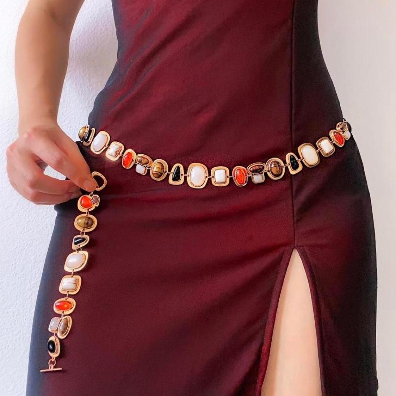 item listed by accessory_addict