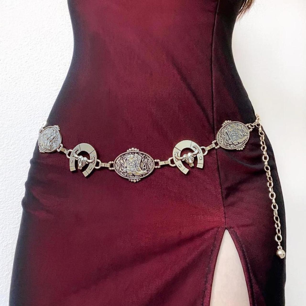 item listed by accessory_addict