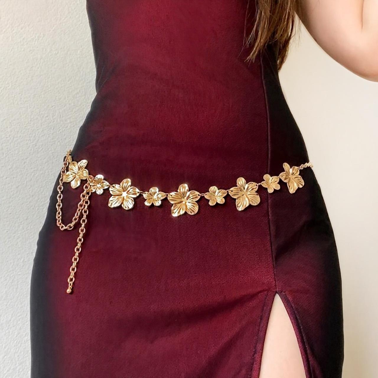 item listed by accessory_addict