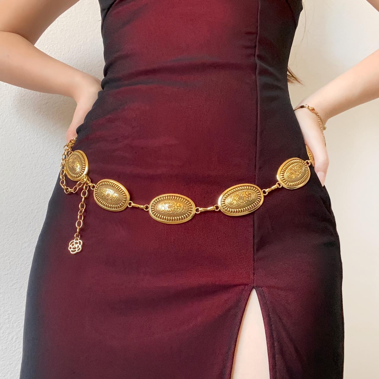 item listed by accessory_addict