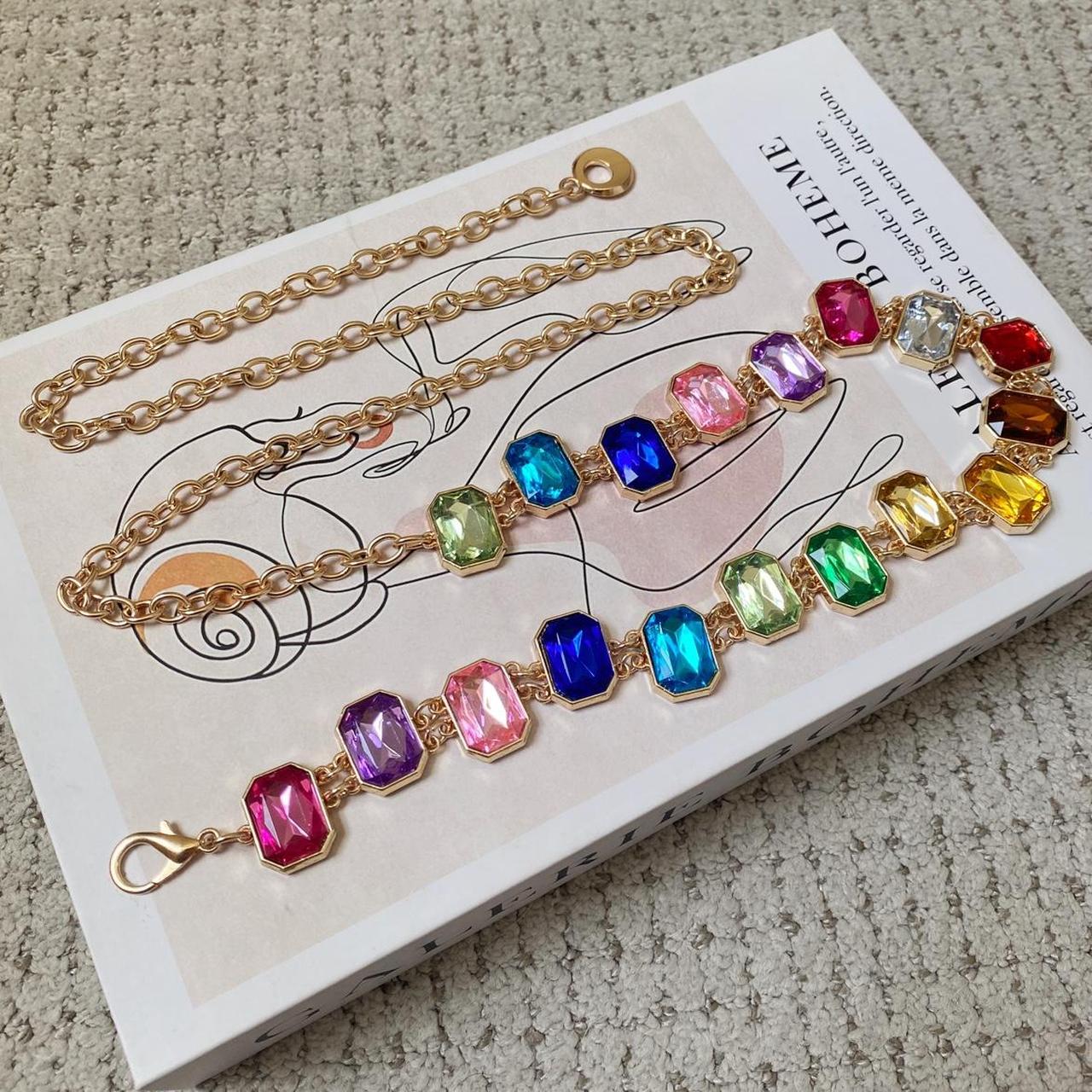 item listed by accessory_addict