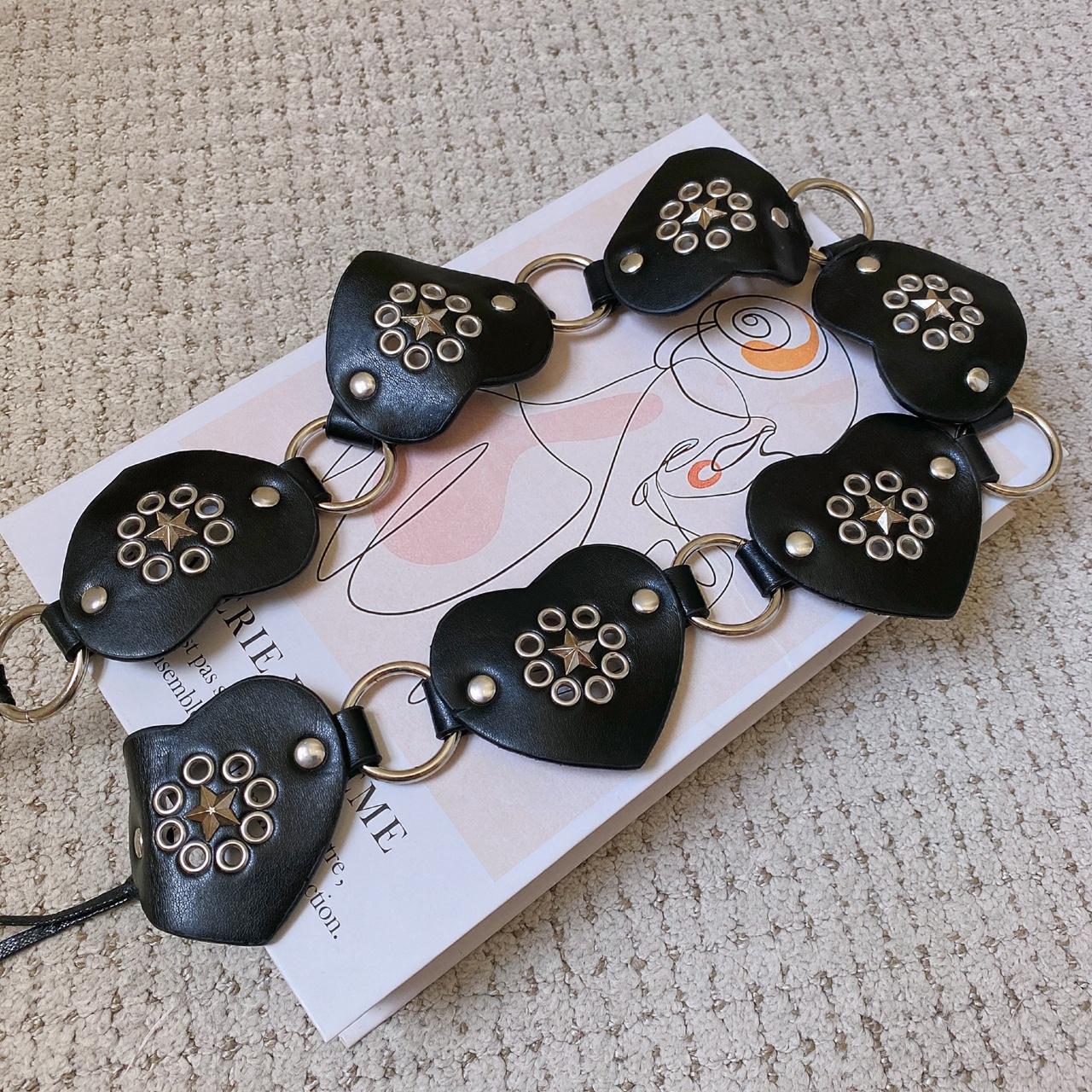item listed by accessory_addict