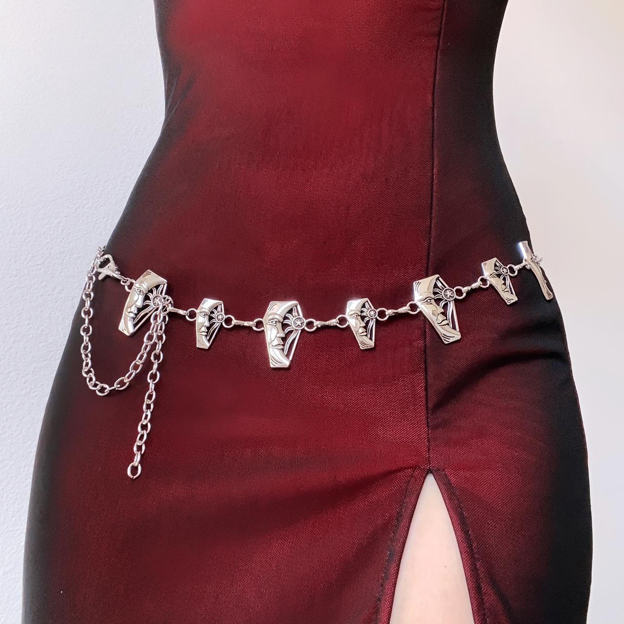 item listed by accessory_addict