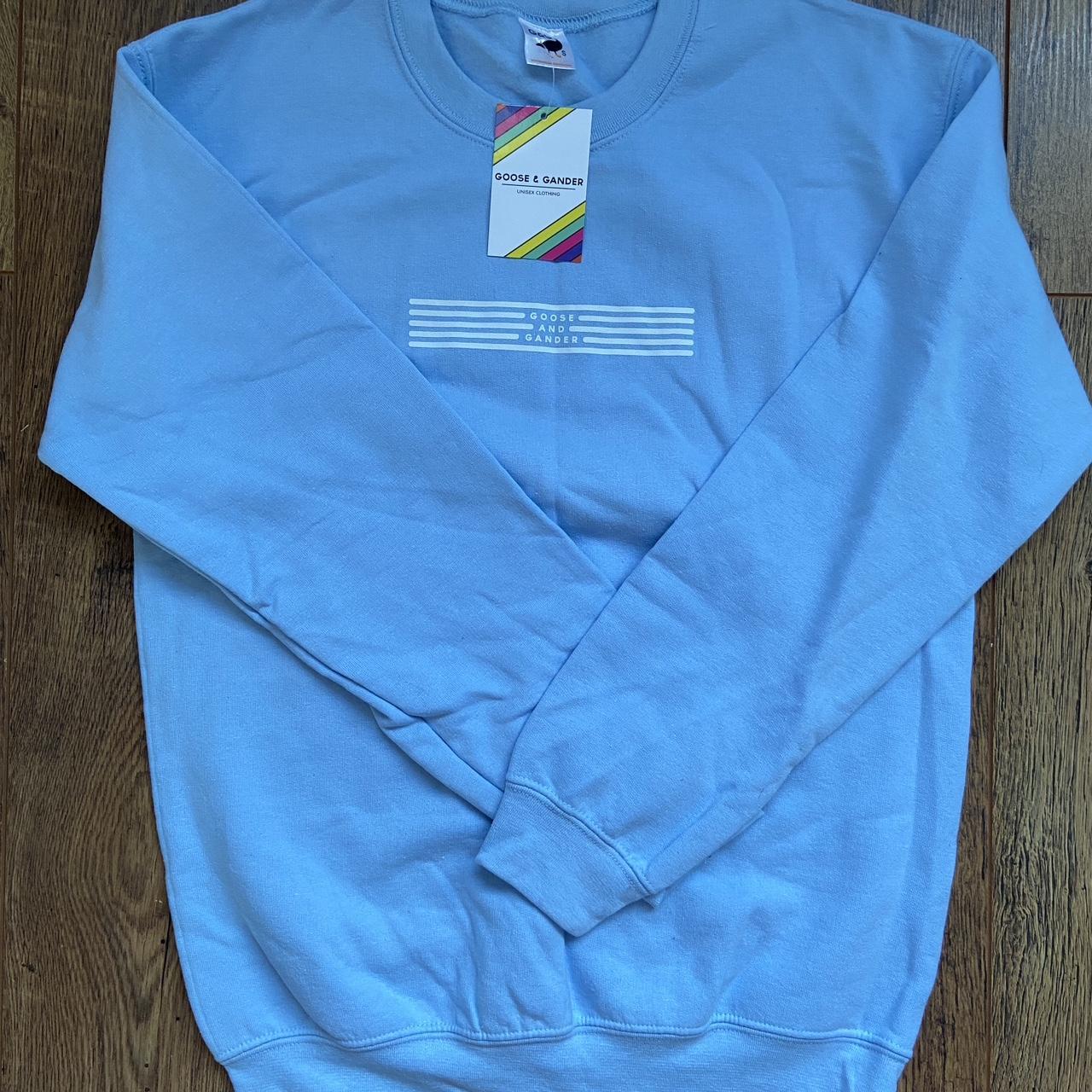 Brand new goose and gander sweater, size small, open... Depop