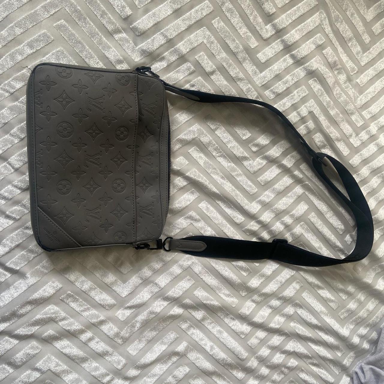 Louis Vuitton trio Messenger bag leather grey, the... - Depop