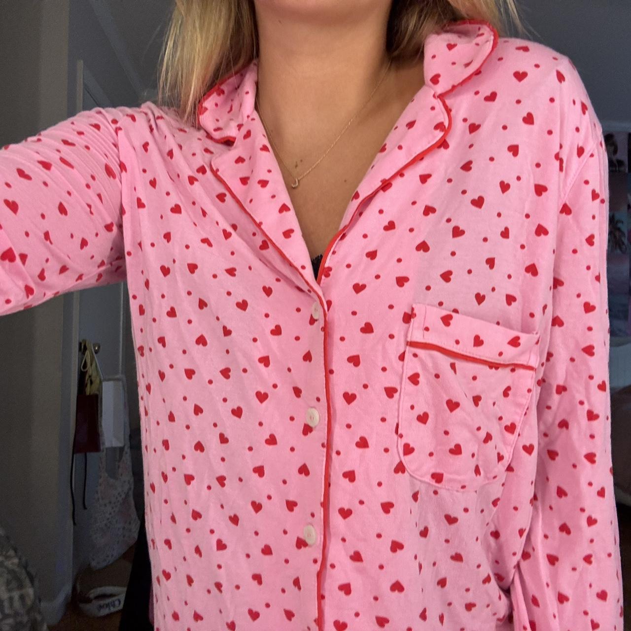 item listed by jessicasarkk