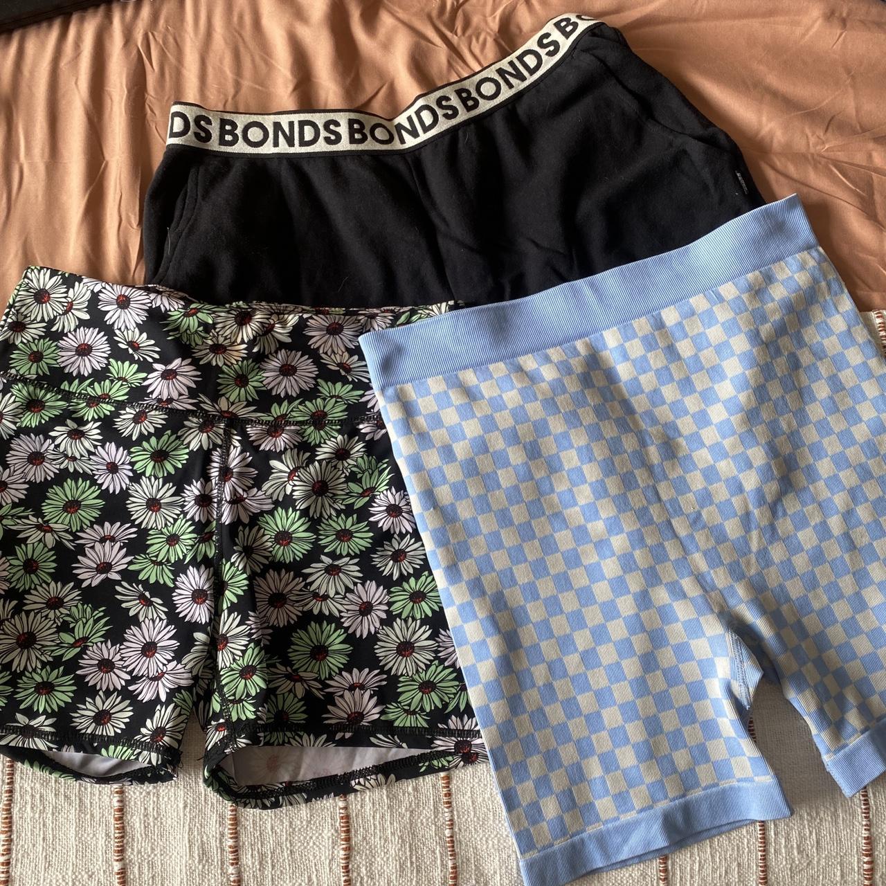 Shorts bundle Floral cotton on shorts size L -... - Depop
