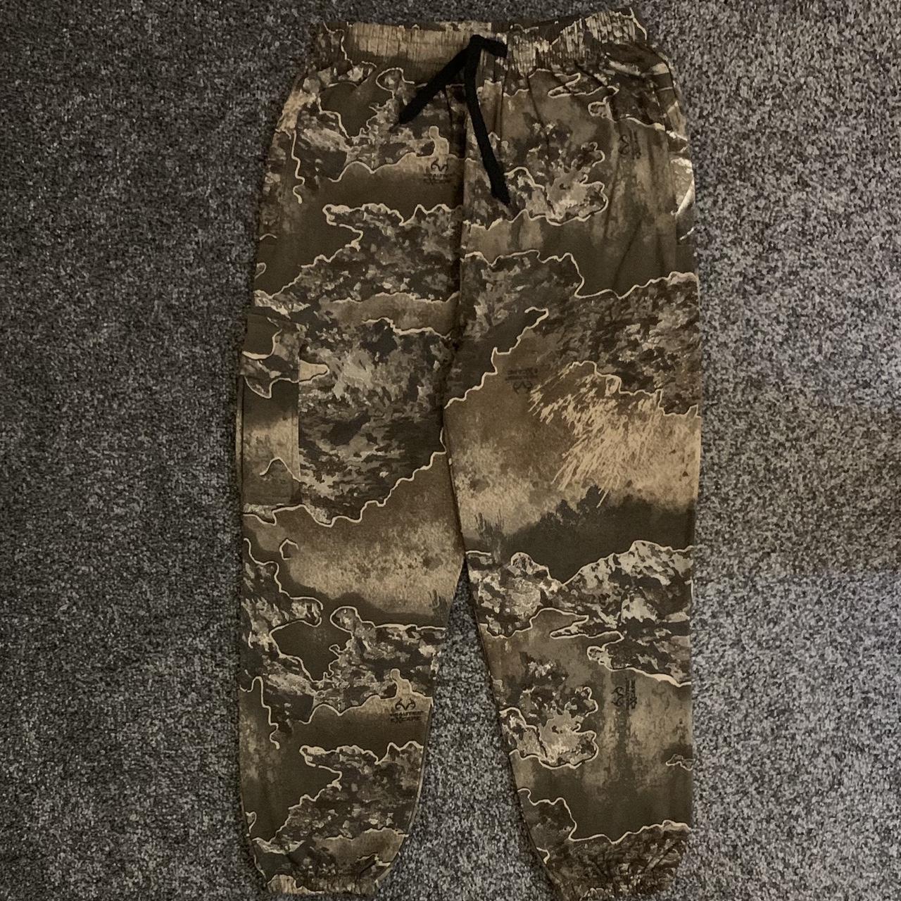 Realtree camo cheap pants supreme