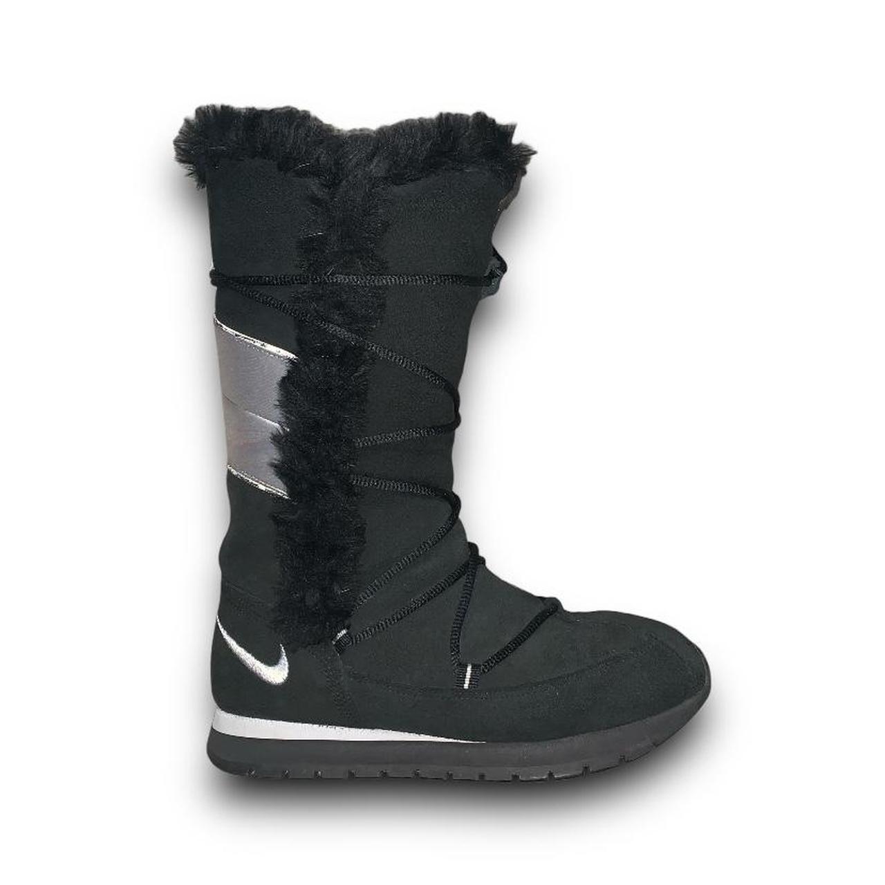 nike fuzzy boots