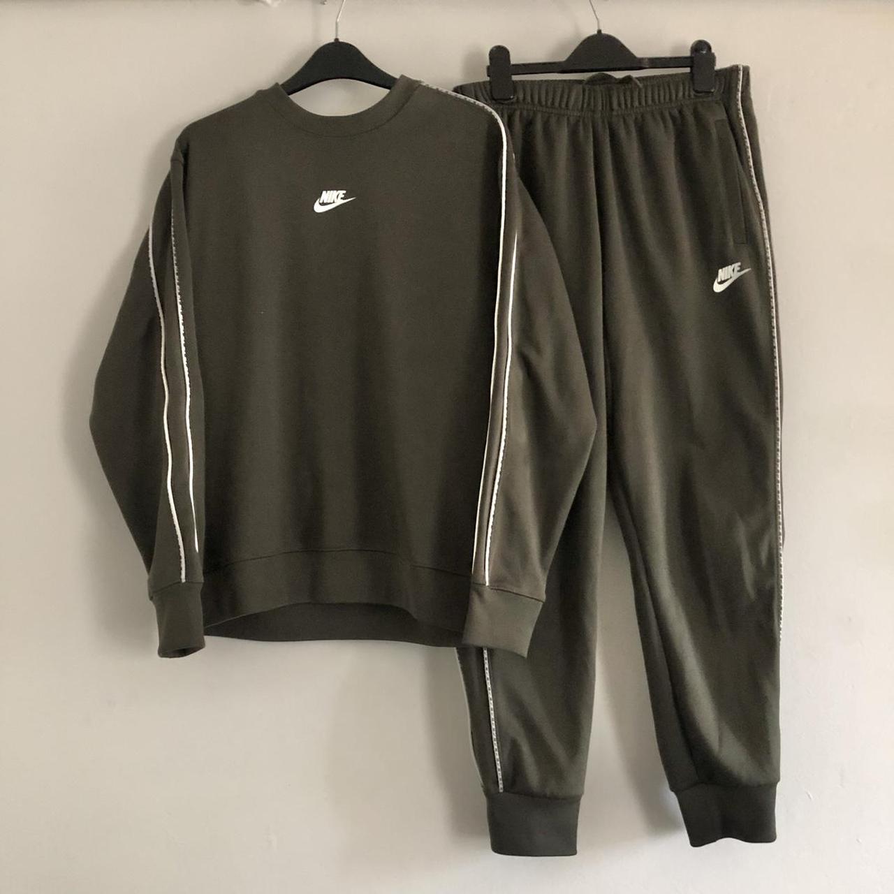 mens nike olive tracksuit