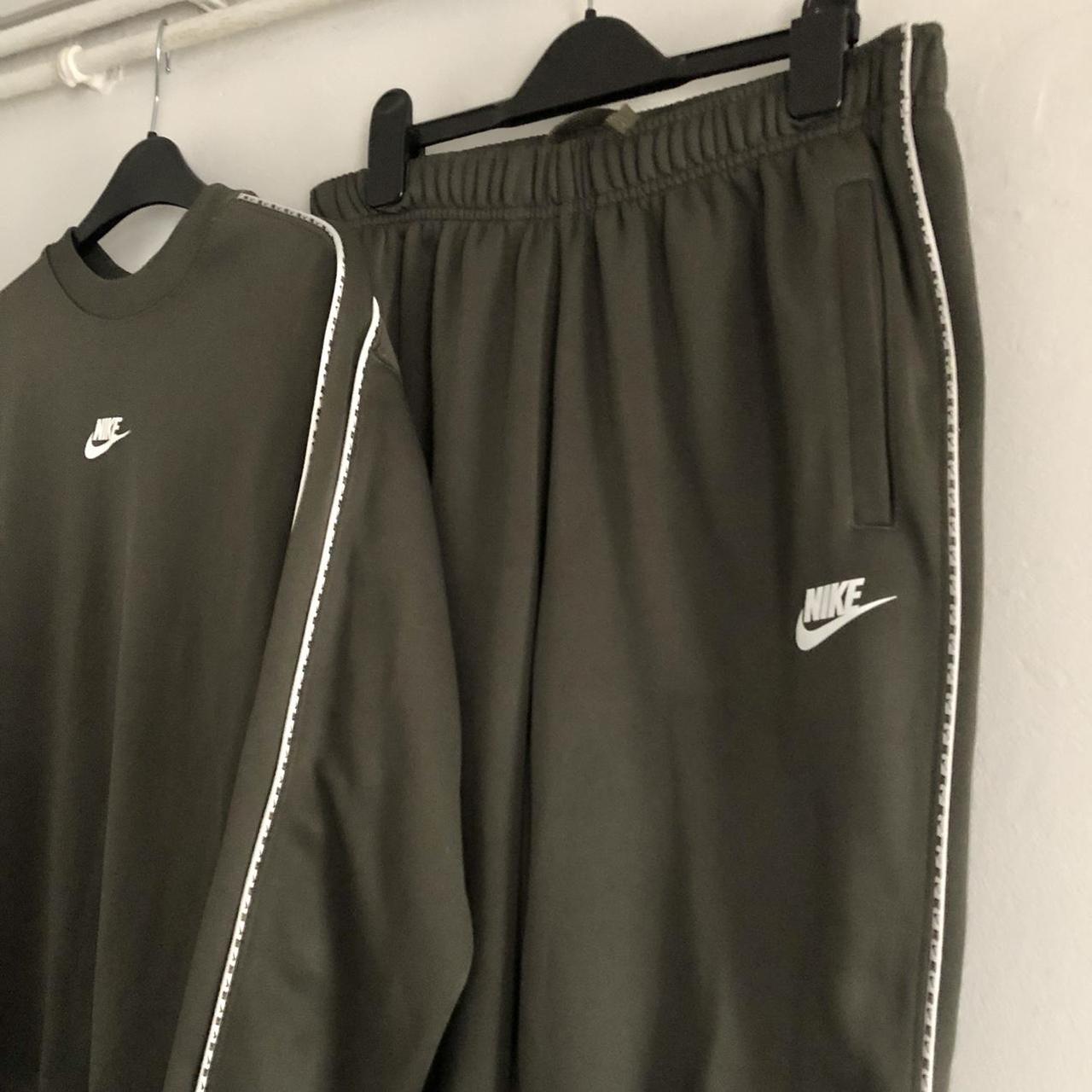 mens nike olive tracksuit