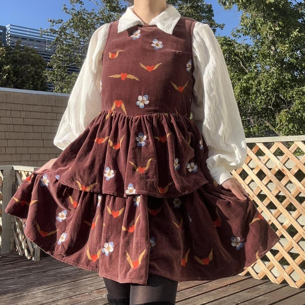 Samantha Pleet Velvet Tulip Dress with Pockets Size... Depop