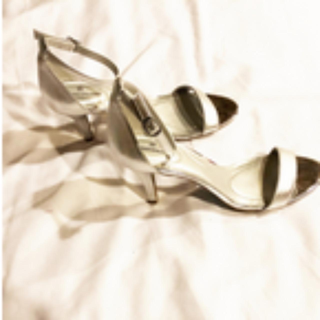 bandolino navy sandals