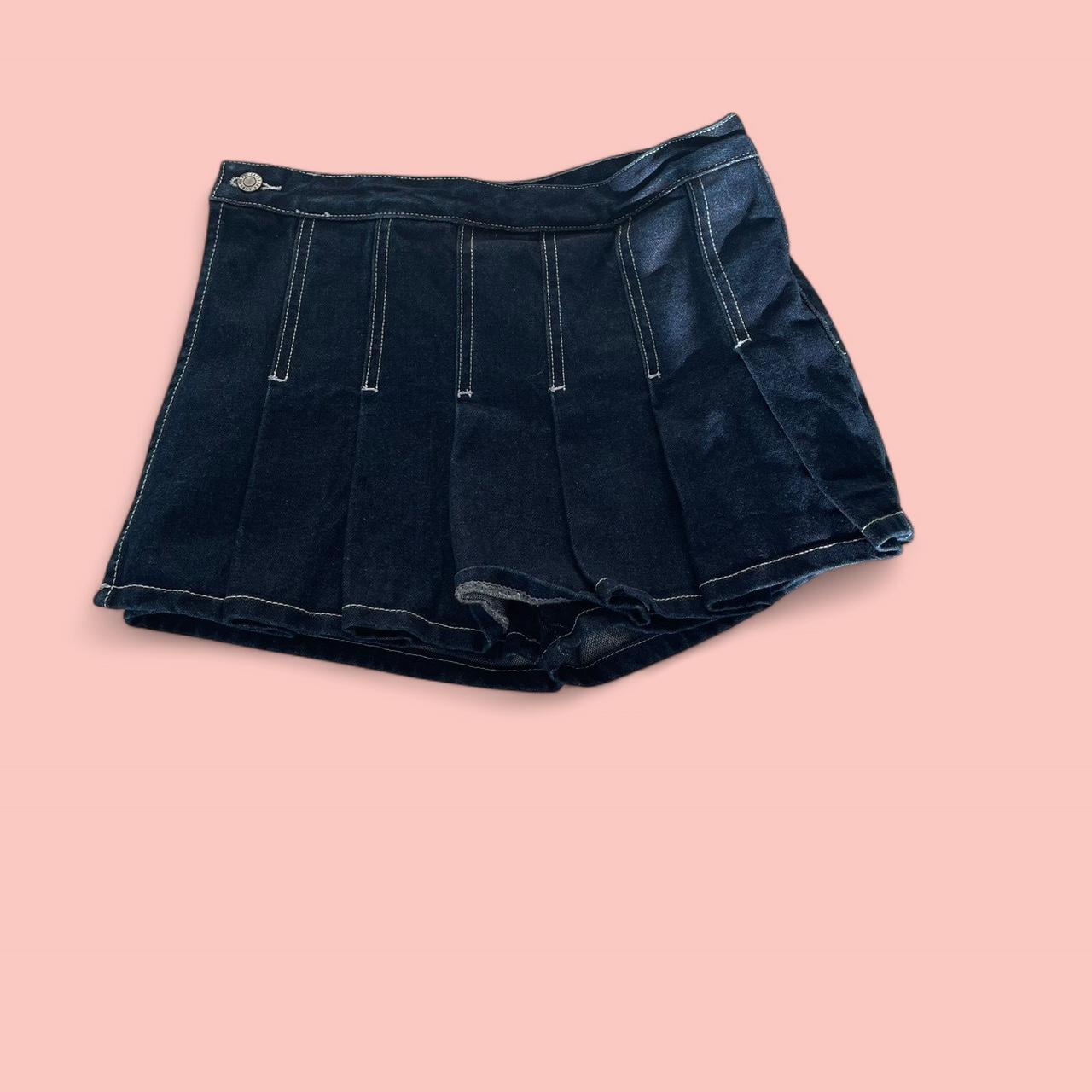 item listed by millieoliviaaa_