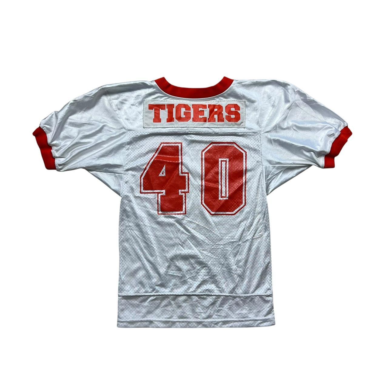 item listed by nostalgic_threadz