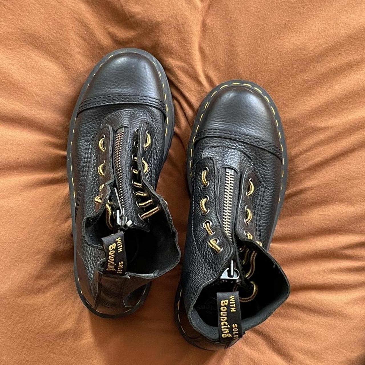 dr martens christina
