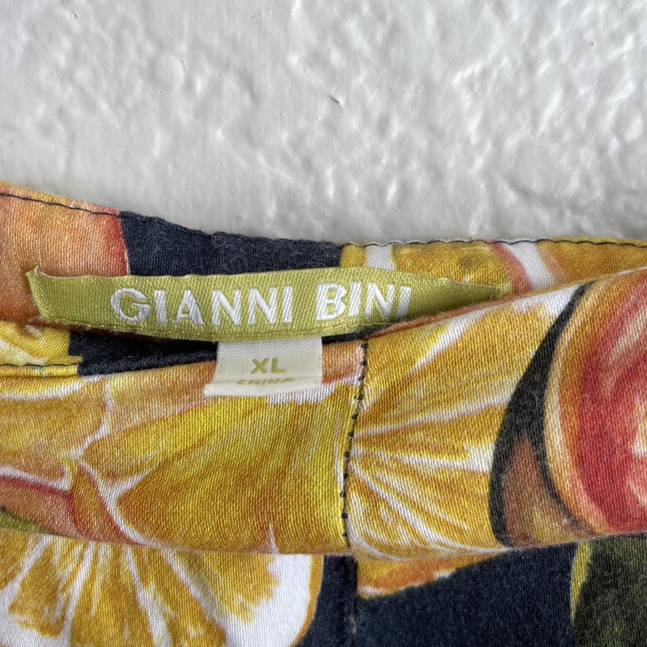 Gianni Bini Women's Multi Shorts | Depop