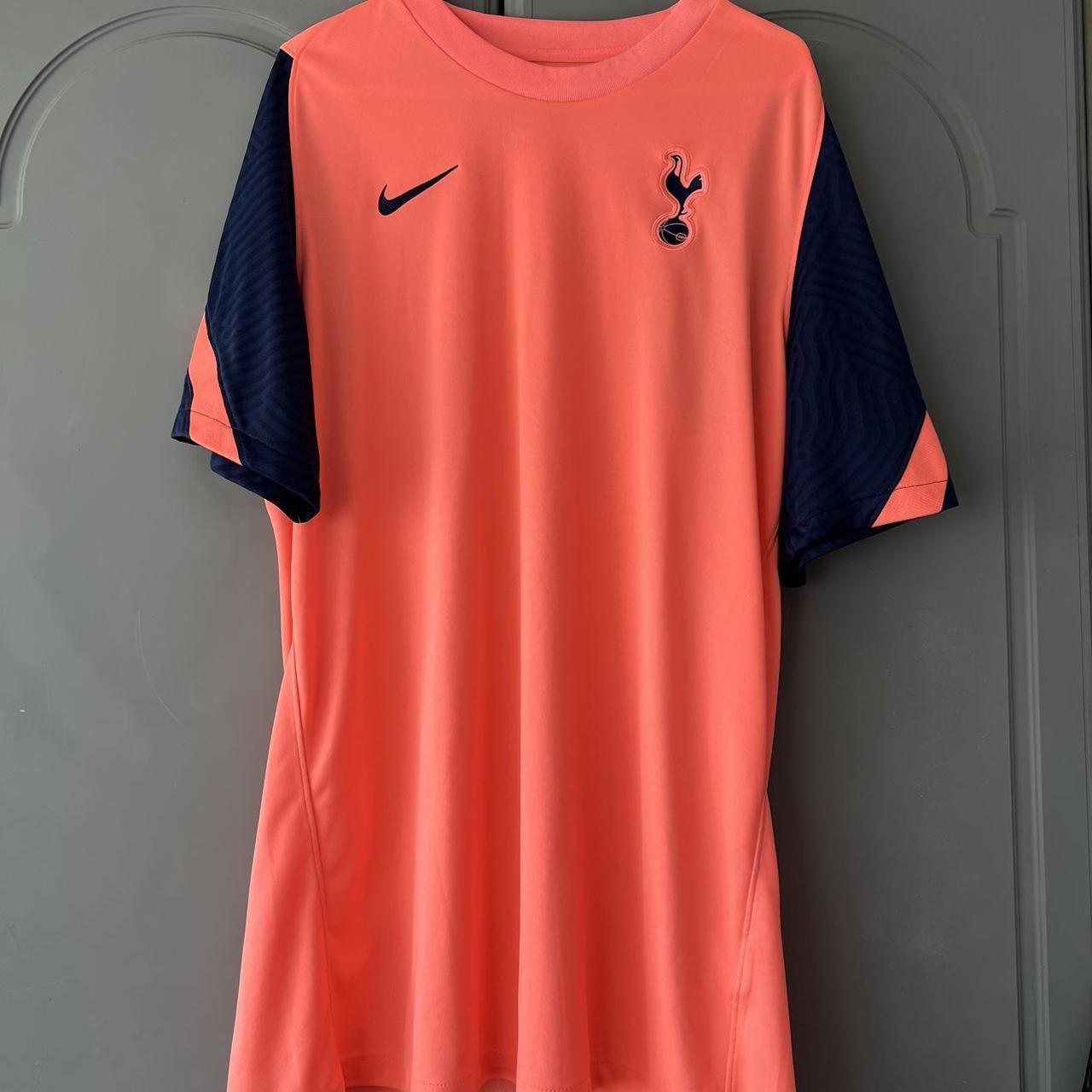 tottenham pink kit