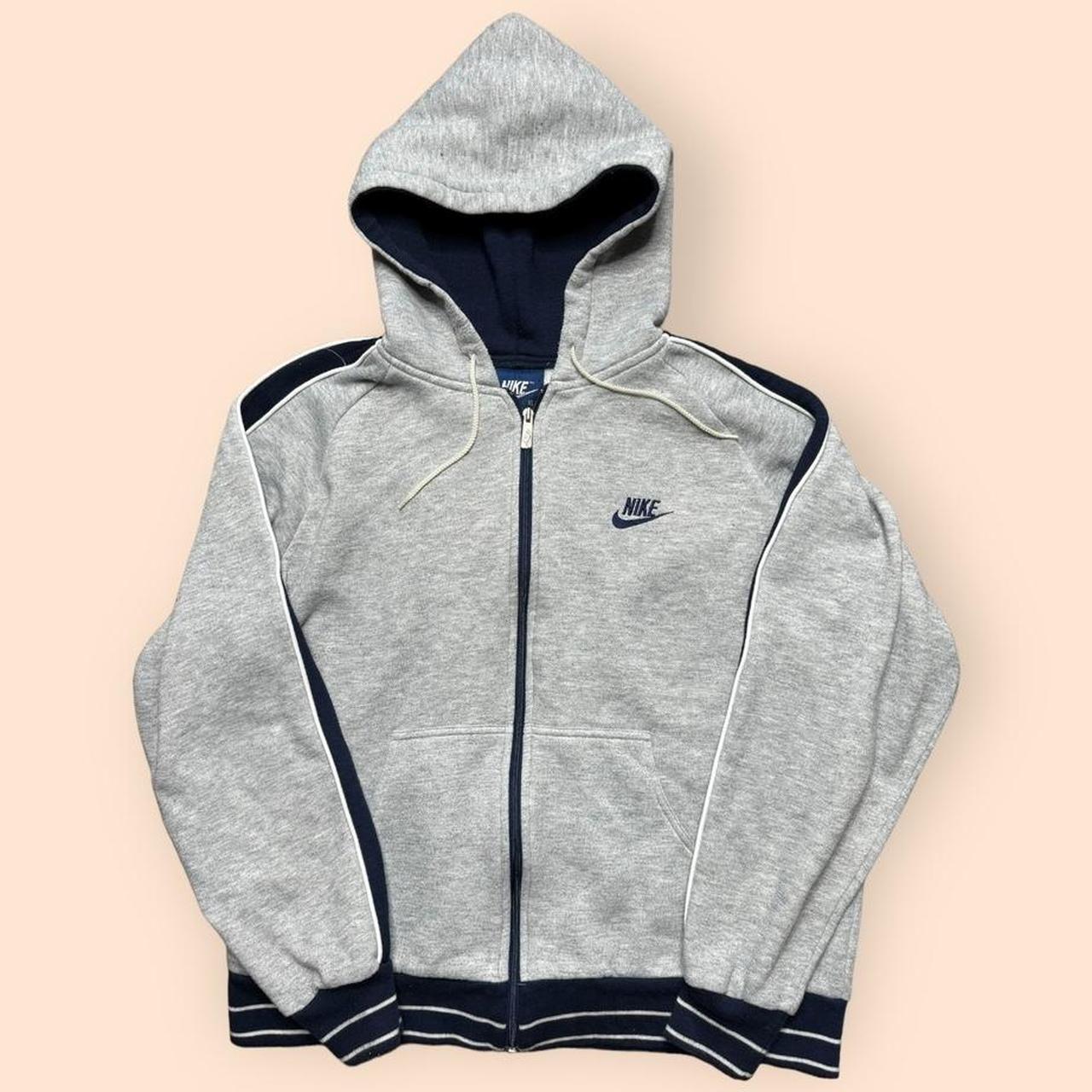 80s vintage Nike selling hoodie