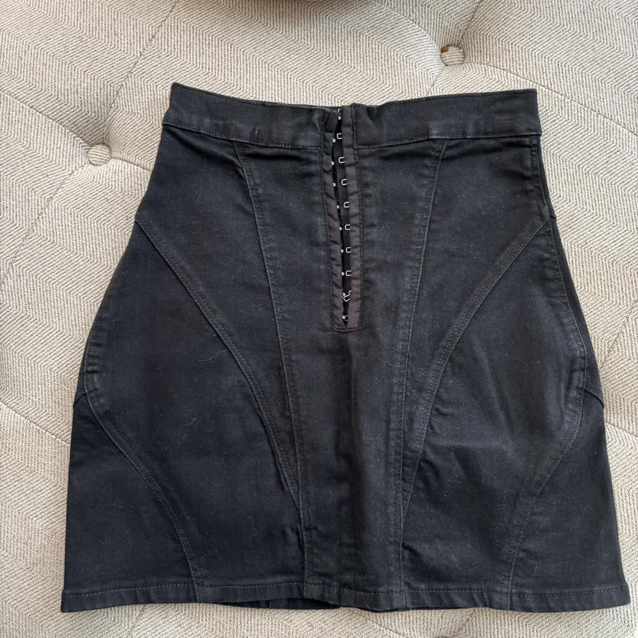 item listed by frlda