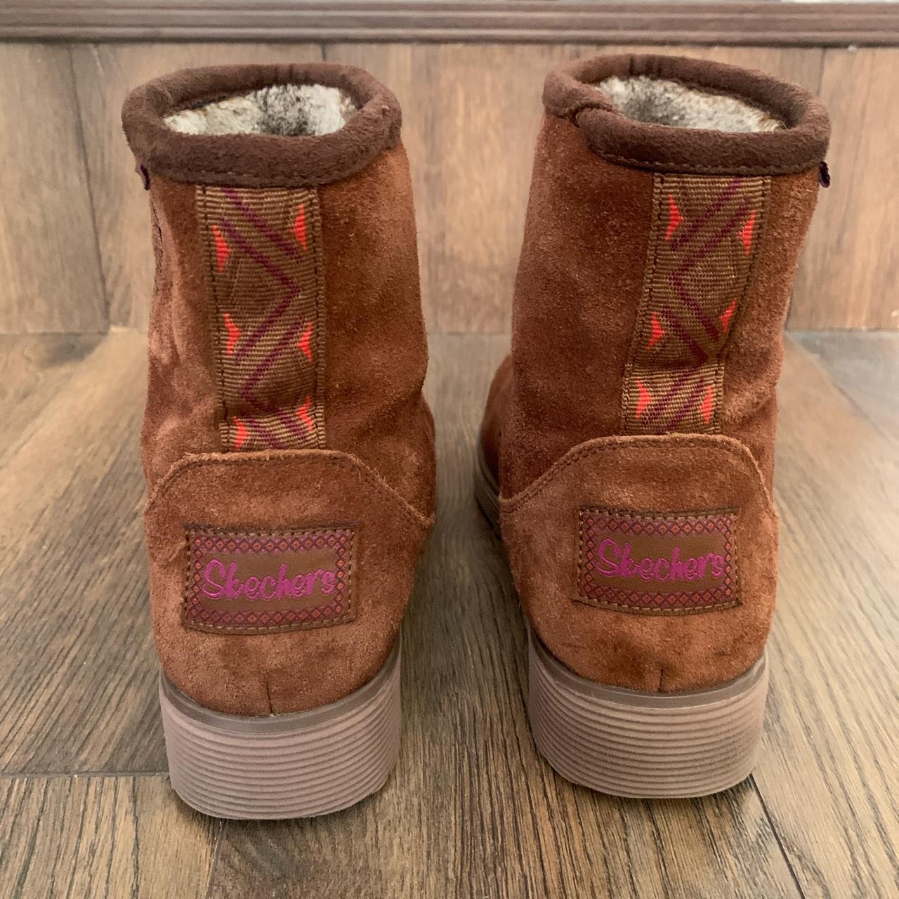 SKECHERS KEEPSAKES WEDGE CABIN FEVER BOOTS SIZE... Depop