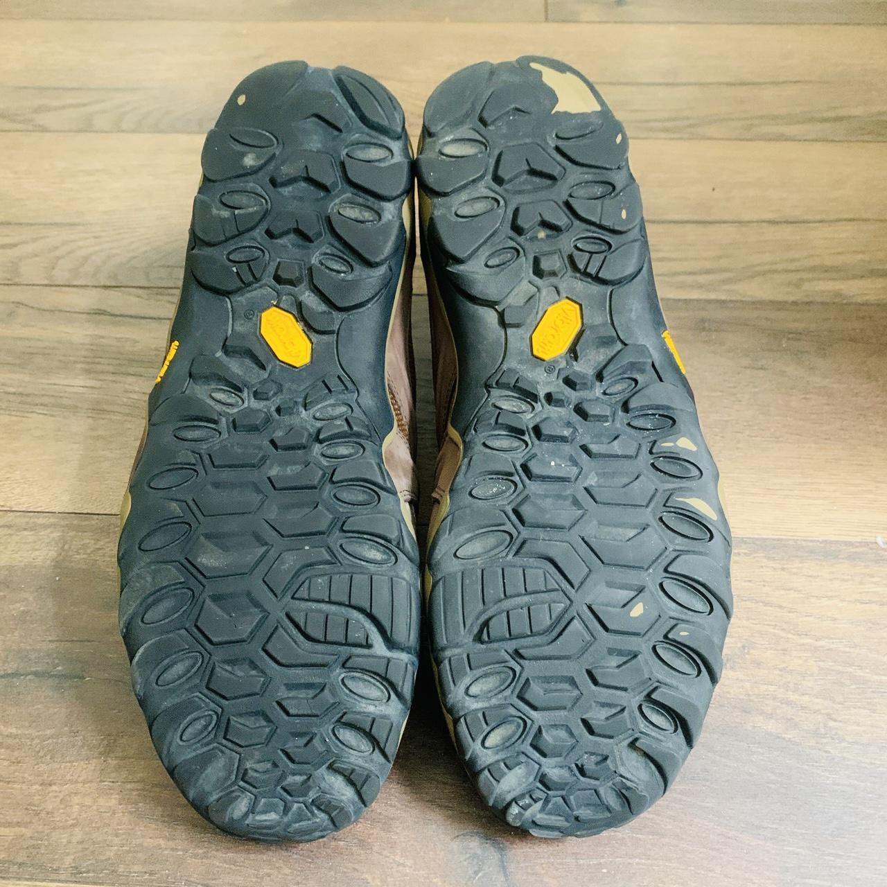 merrell chameleon 8 mid