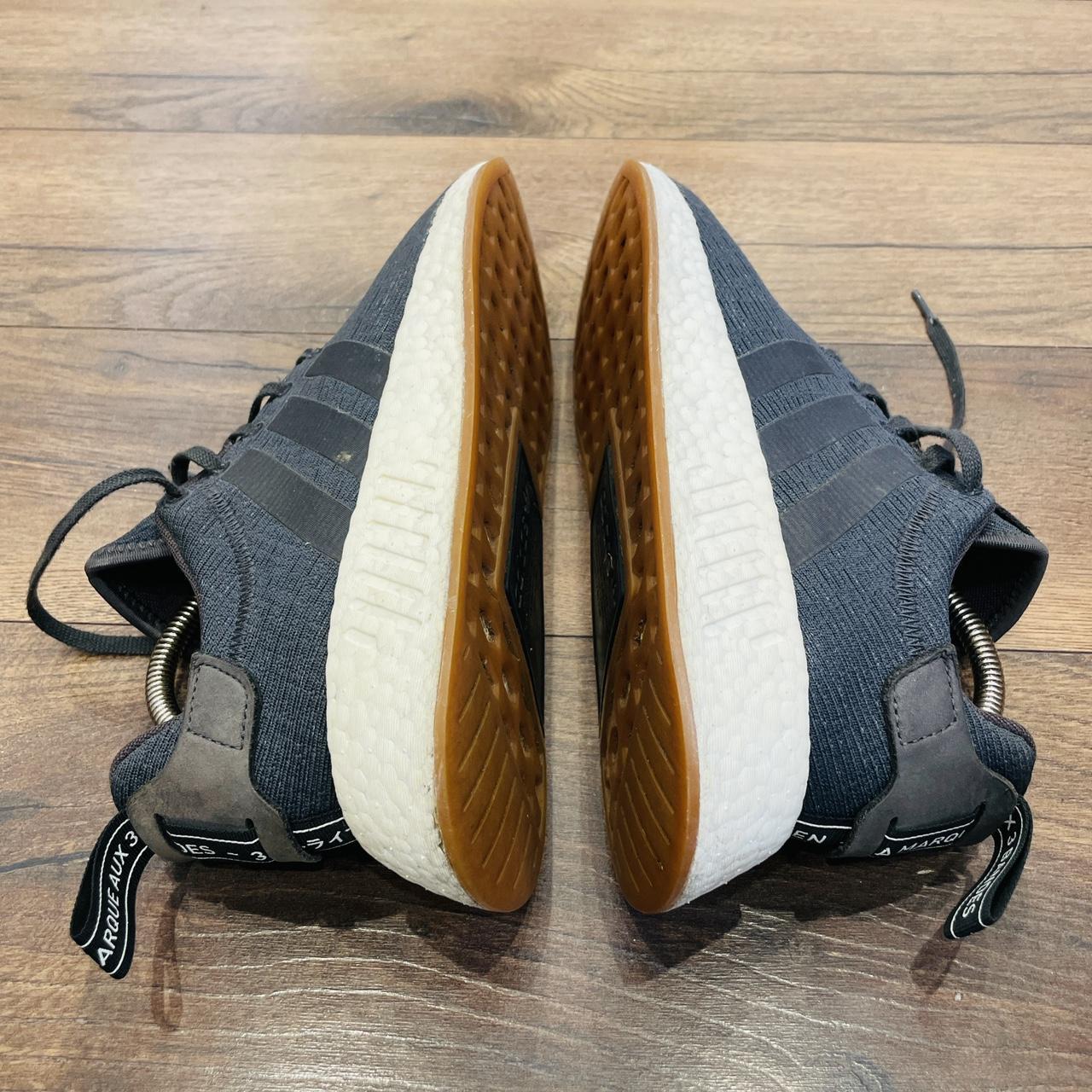 Nmd r2 grey white gum hotsell