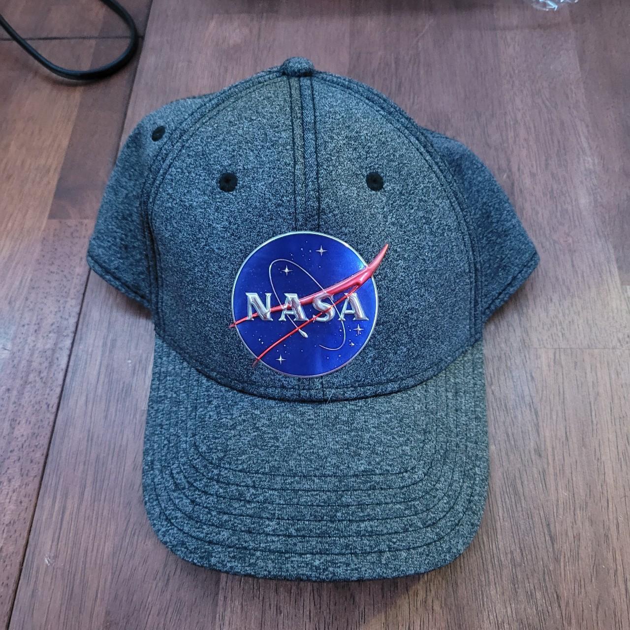 NASA billed hat Bought at NASA in Texas - Depop