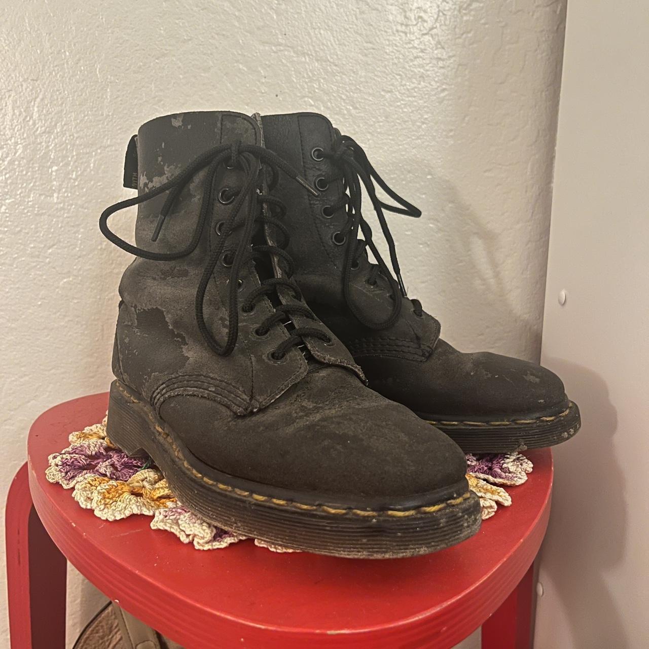 Boot Dr Martens Sole Worn Out Dr Martens Charol Wear New Arrivals
