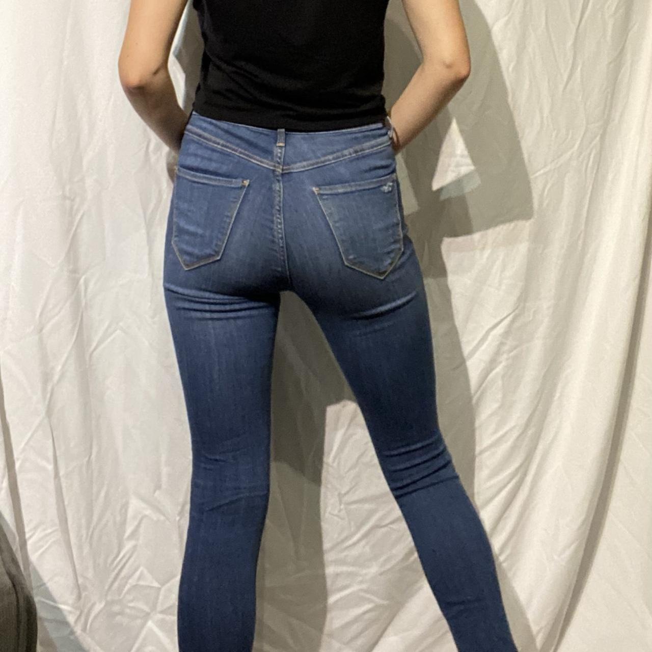 Ultra High Rise Super Skinny Hollister Jeans Size - Depop