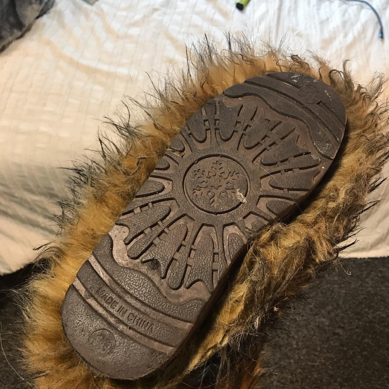 Brown yeti fur boots Great condition thick sole.... Depop