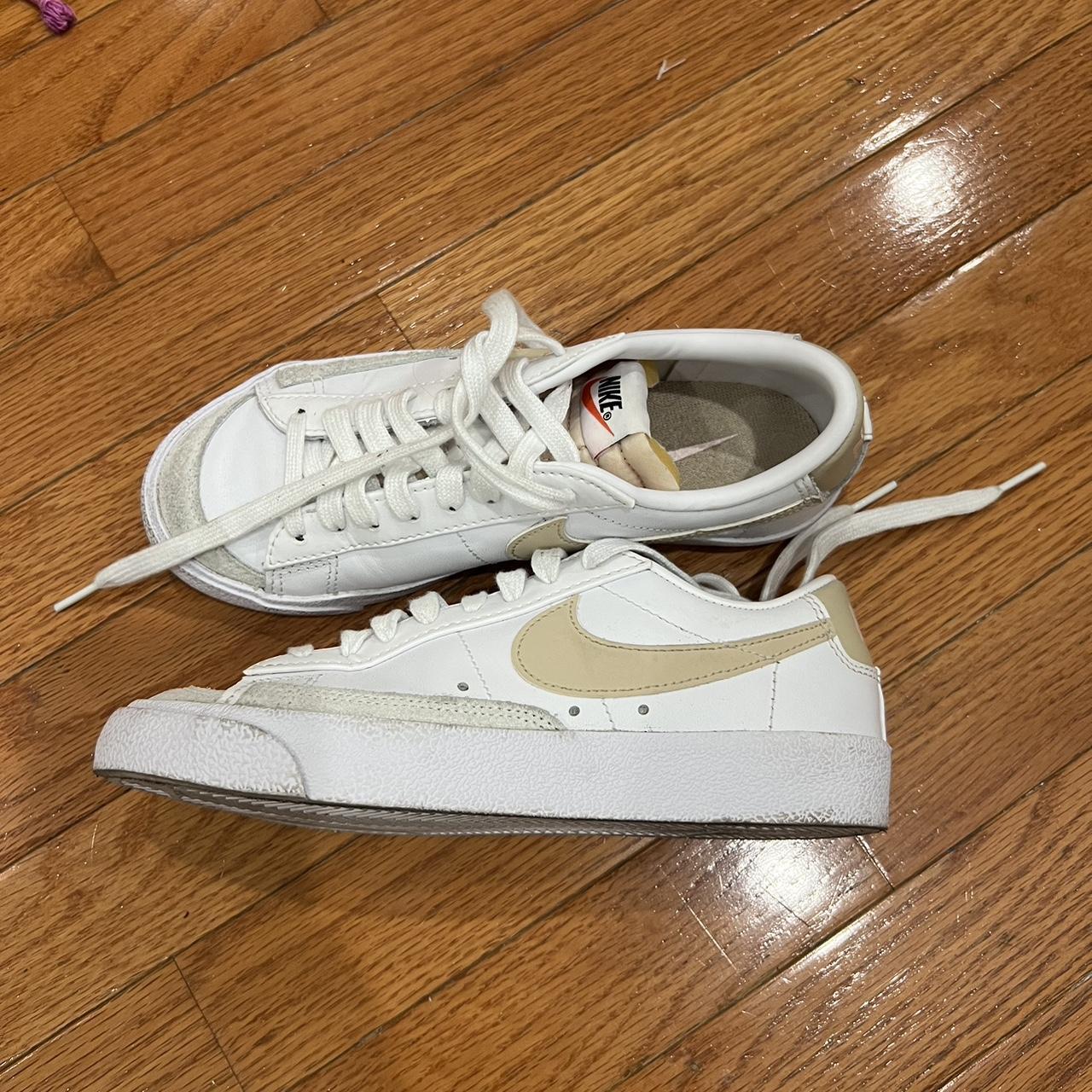 womens nike low