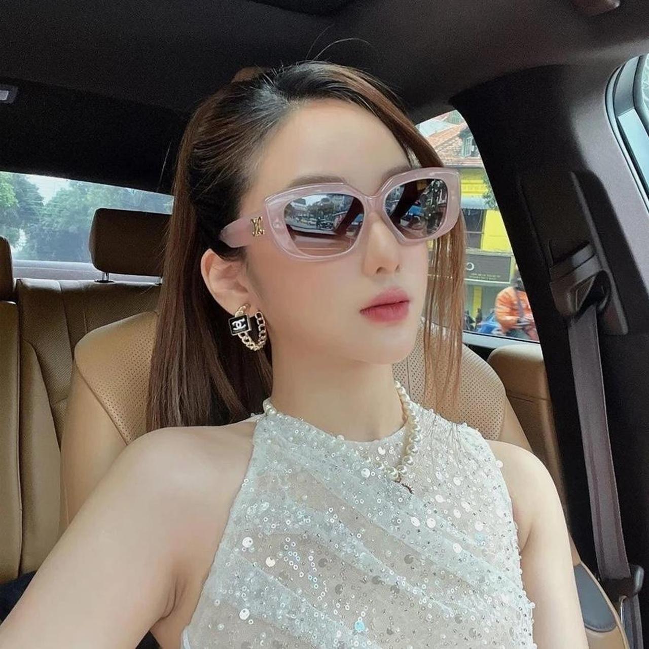 Celine 04 Triomphe sunglasses in Milky Rose, - Main Image