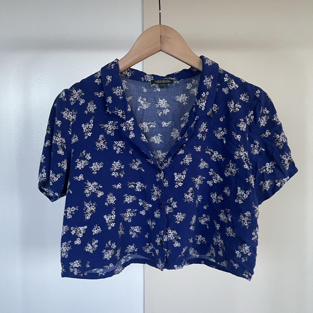 Wild fable blue floral blouse from Target! Great... - Depop