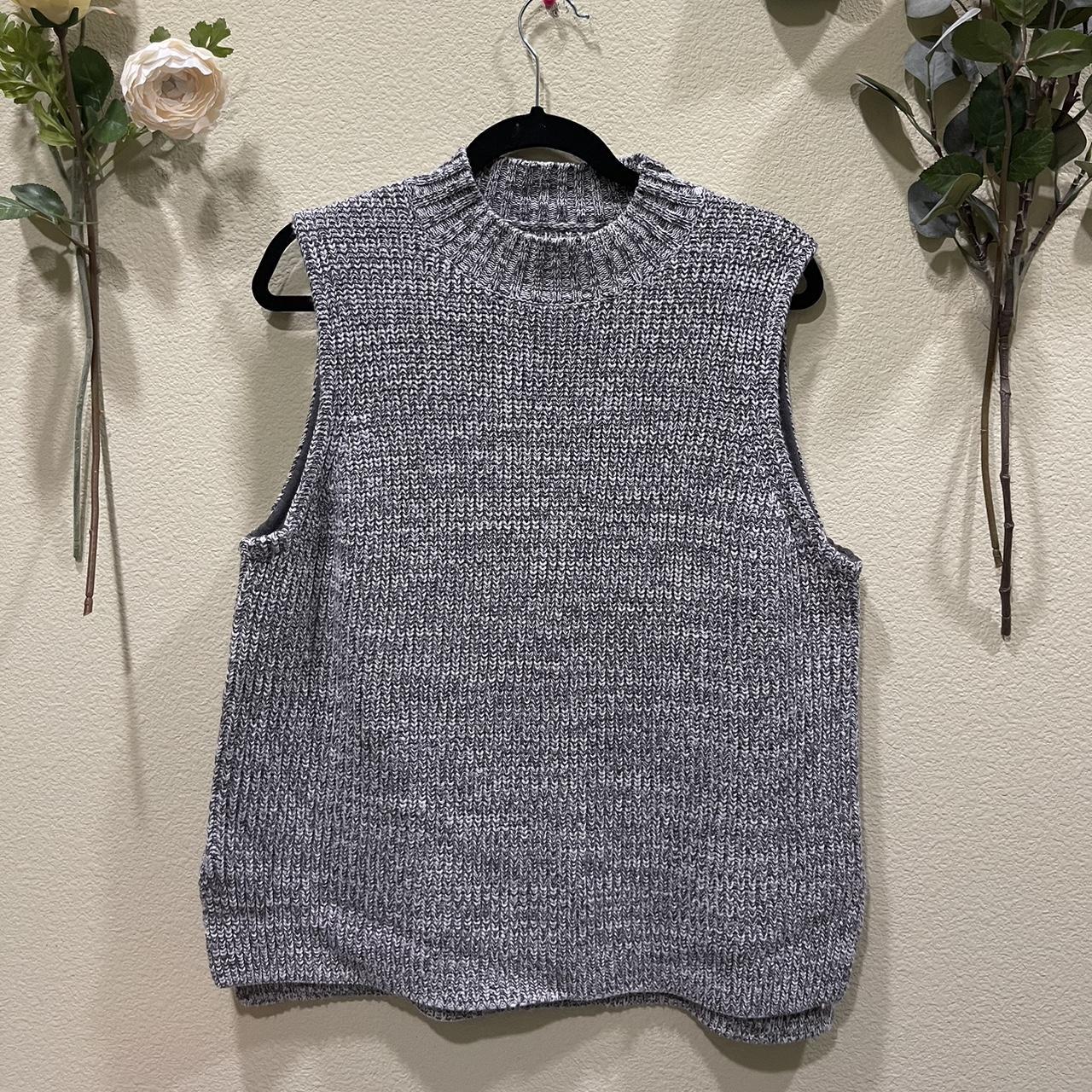 Jcrew gray sweater knit vest (runs small) - Depop