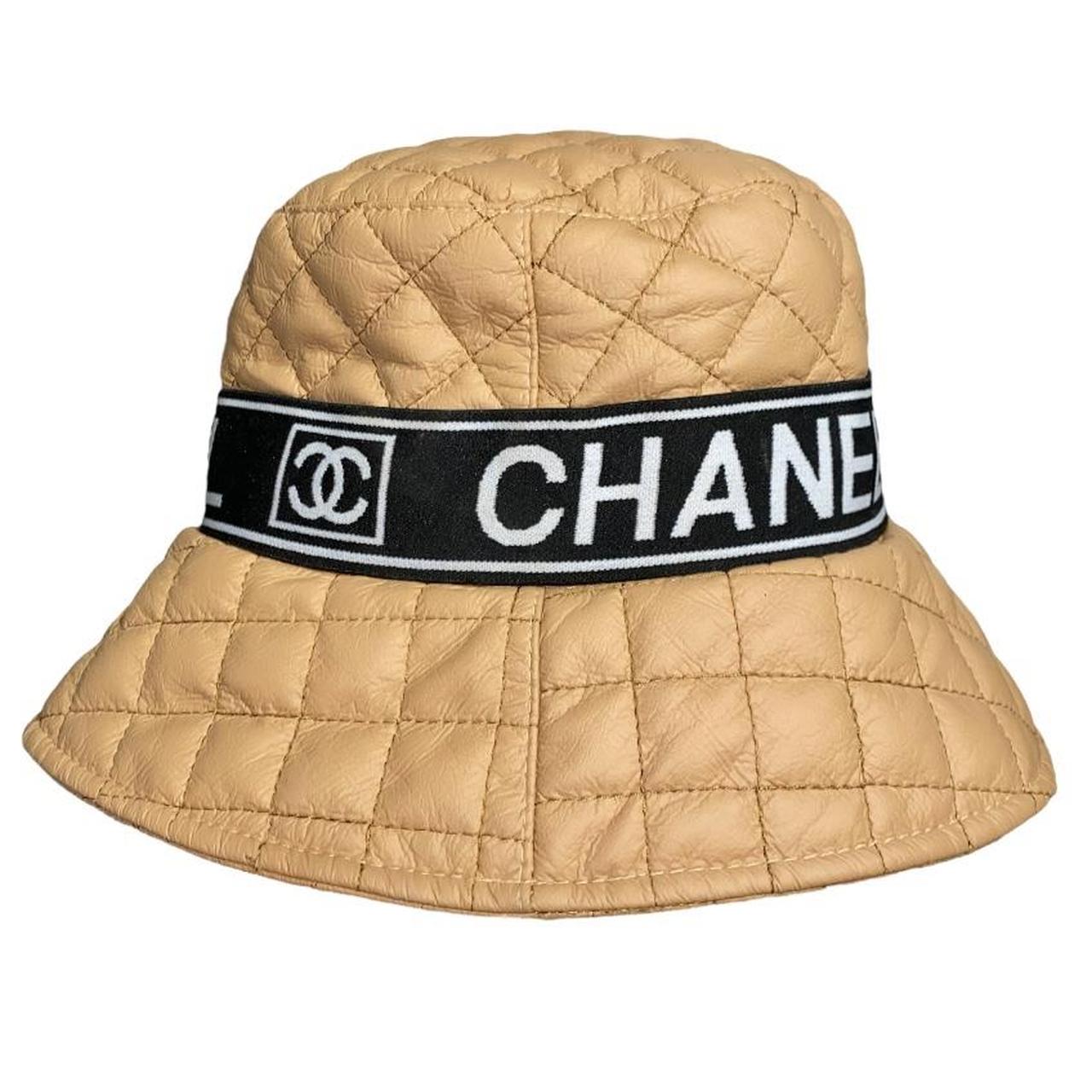 Chanel bucket-hat - Depop