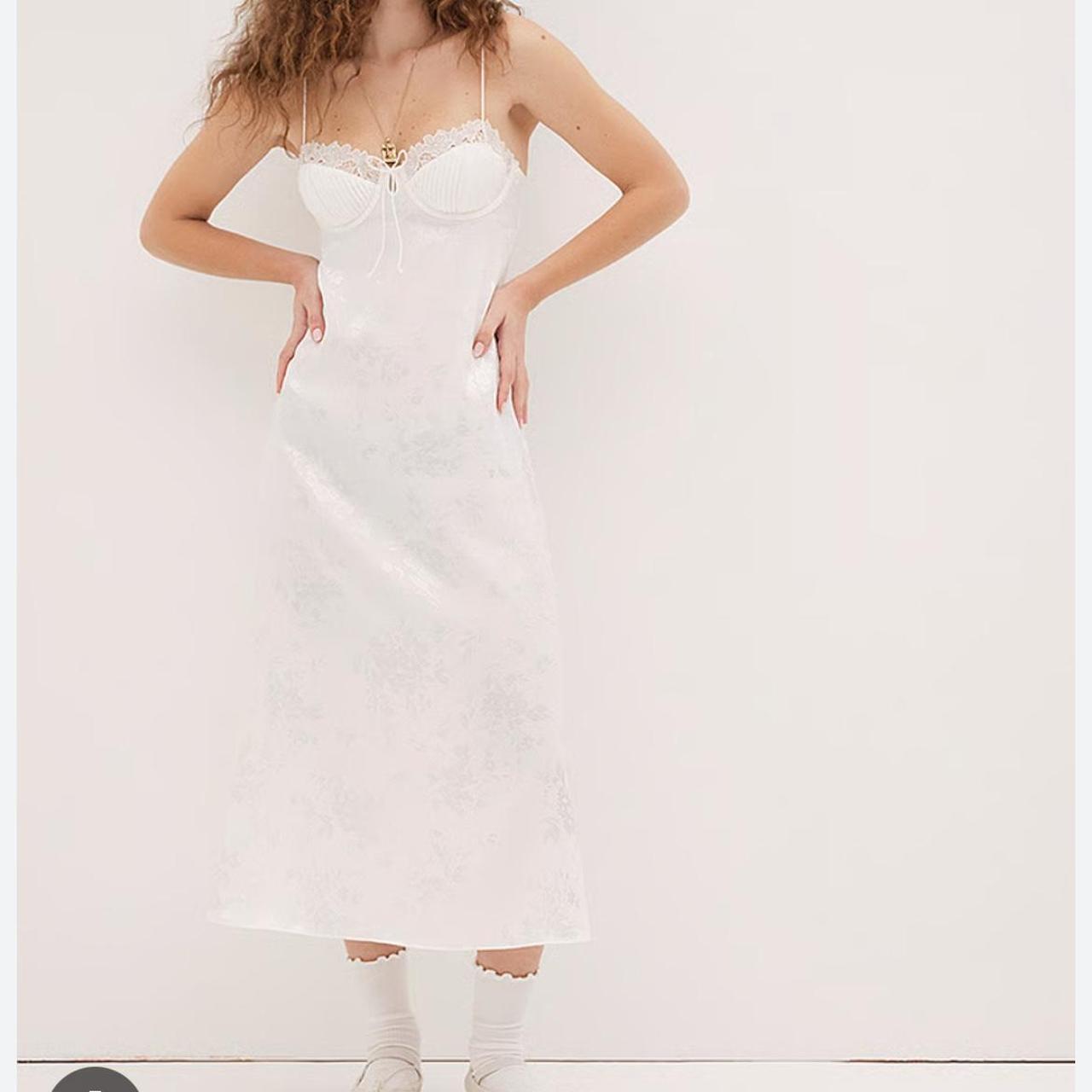item listed by fashion71198