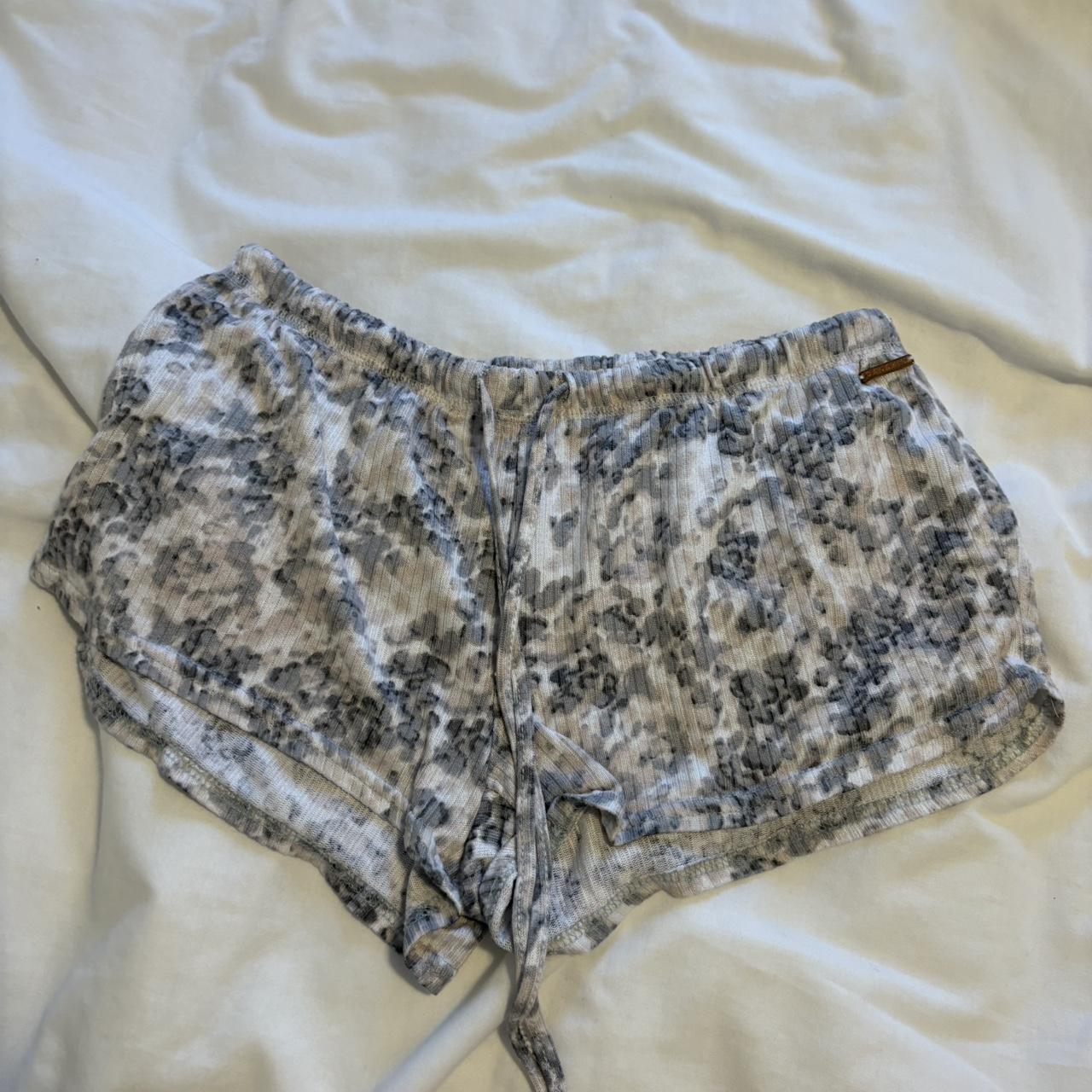 item listed by ellaburns1