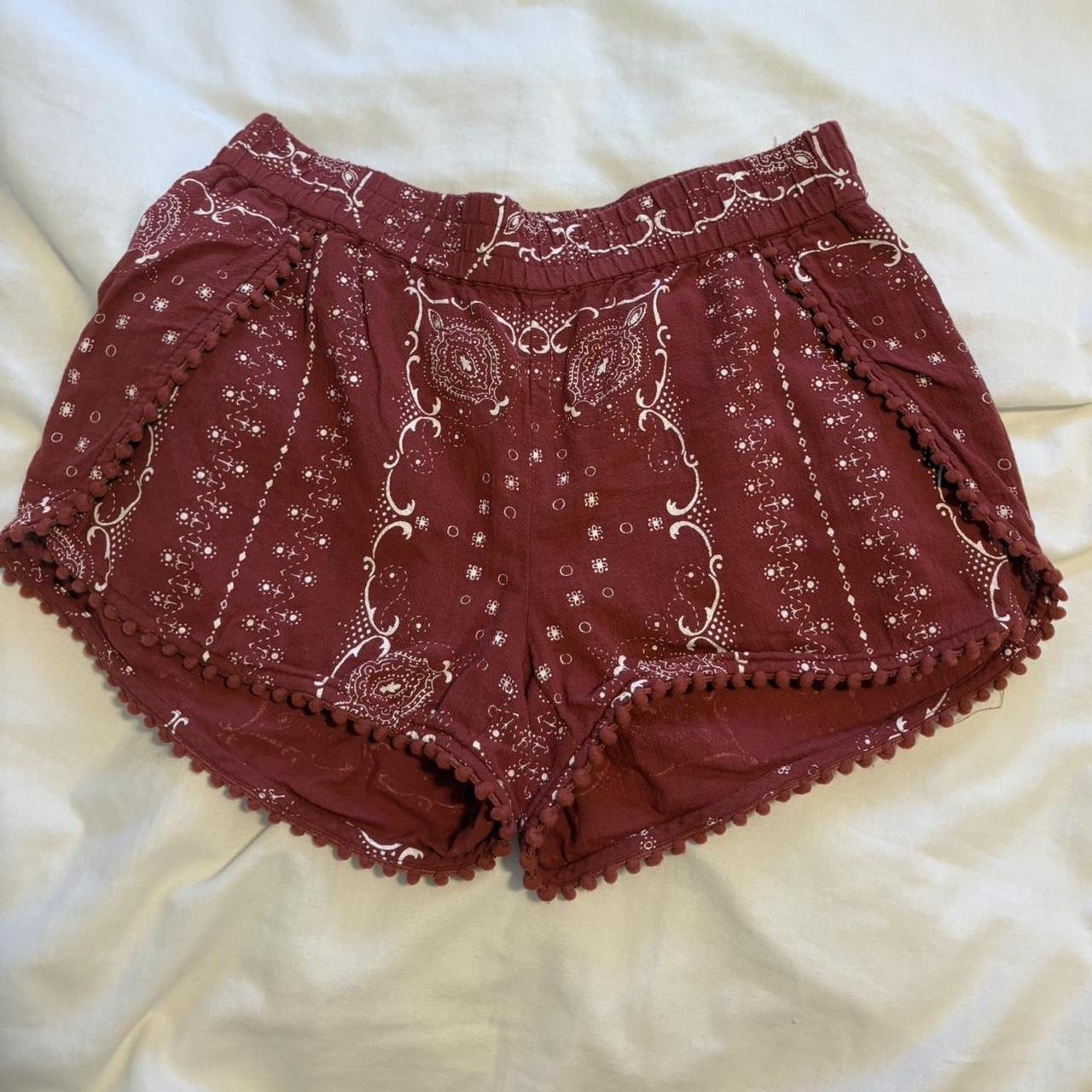 item listed by ellaburns1