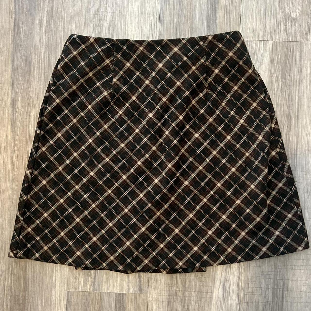 Brown Plaid Brandy Melville skirt with tag (Not sold... - Depop