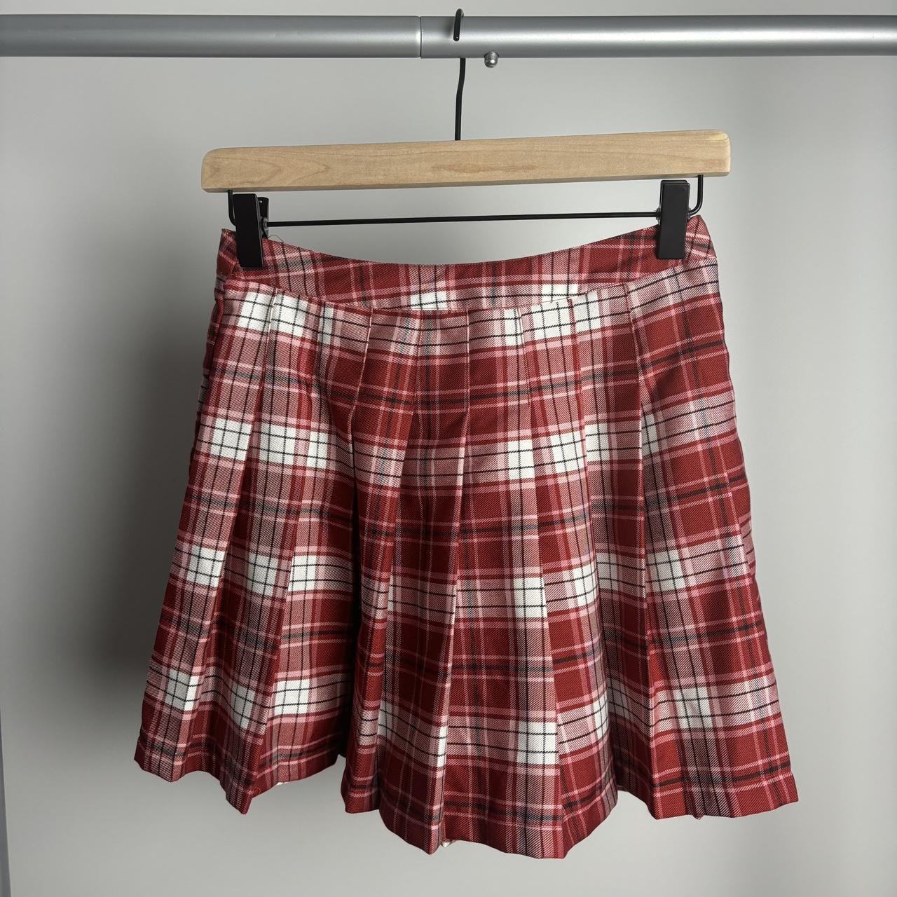 item listed by mysistersclosetla