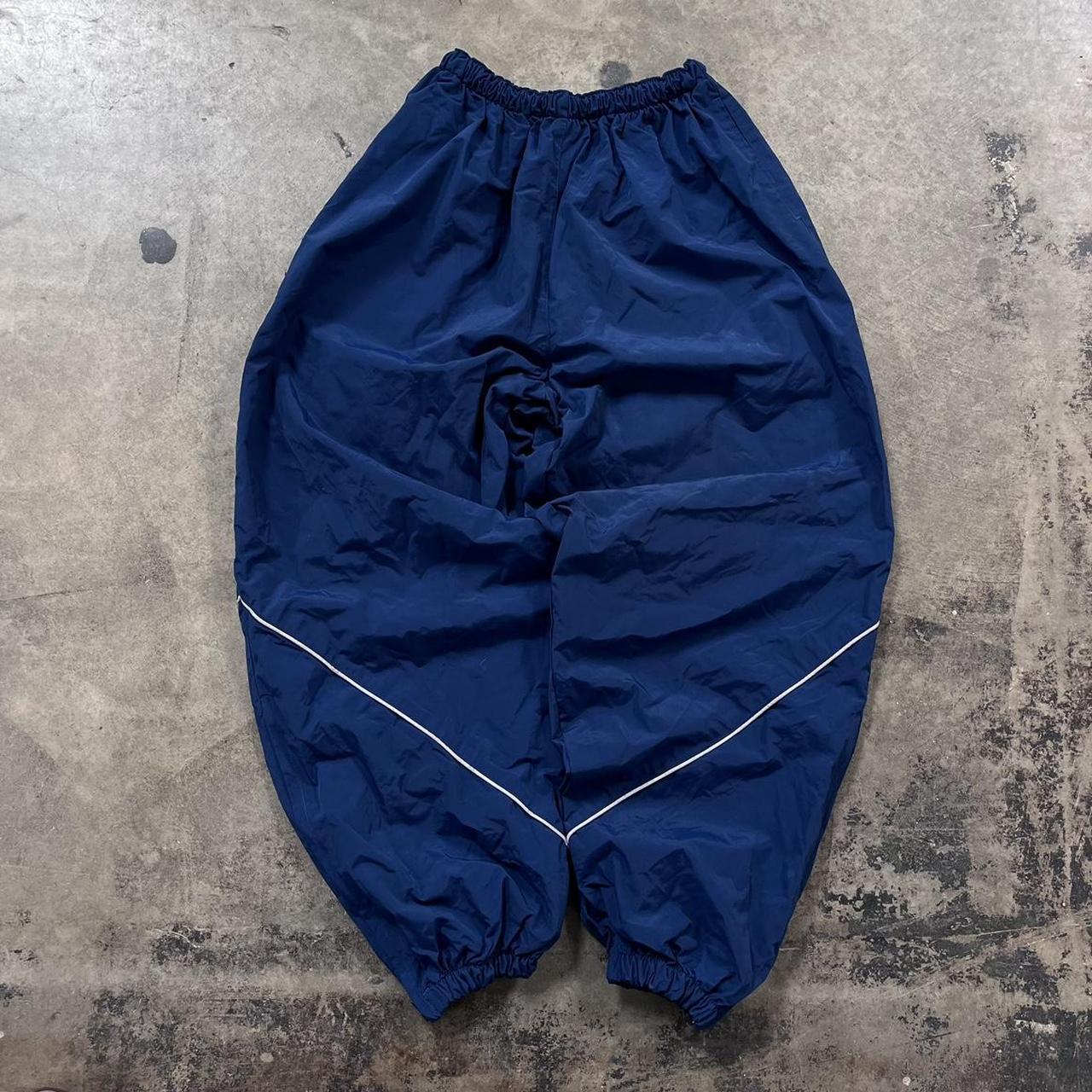 Vintage Nike navy blue parachute pants size men XL - Depop