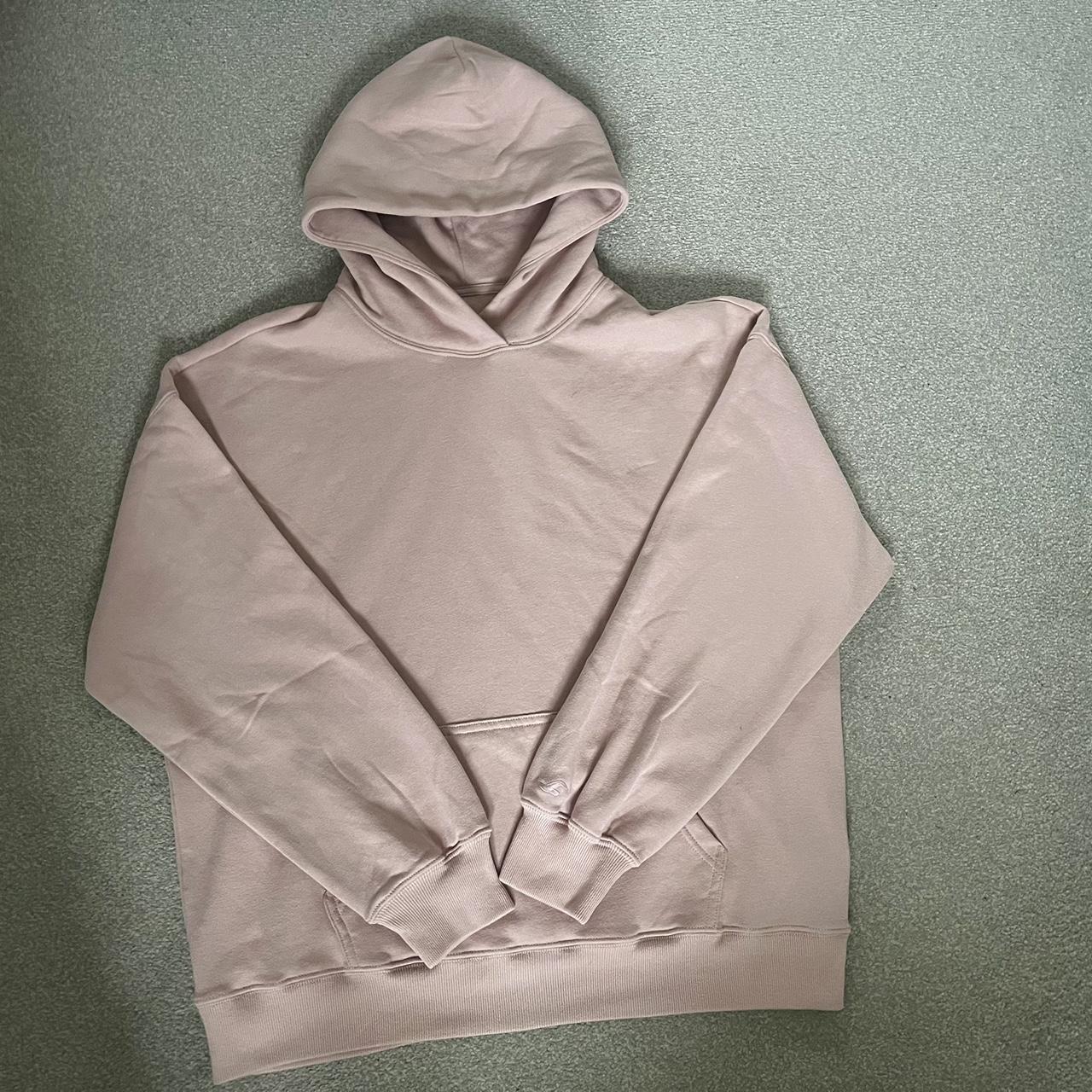 Light pink 2024 hollister hoodie